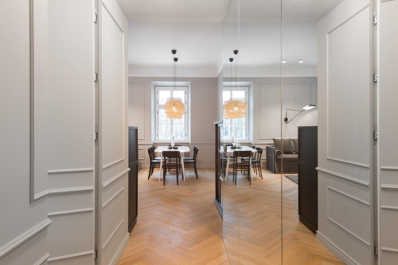 Rog Apartment